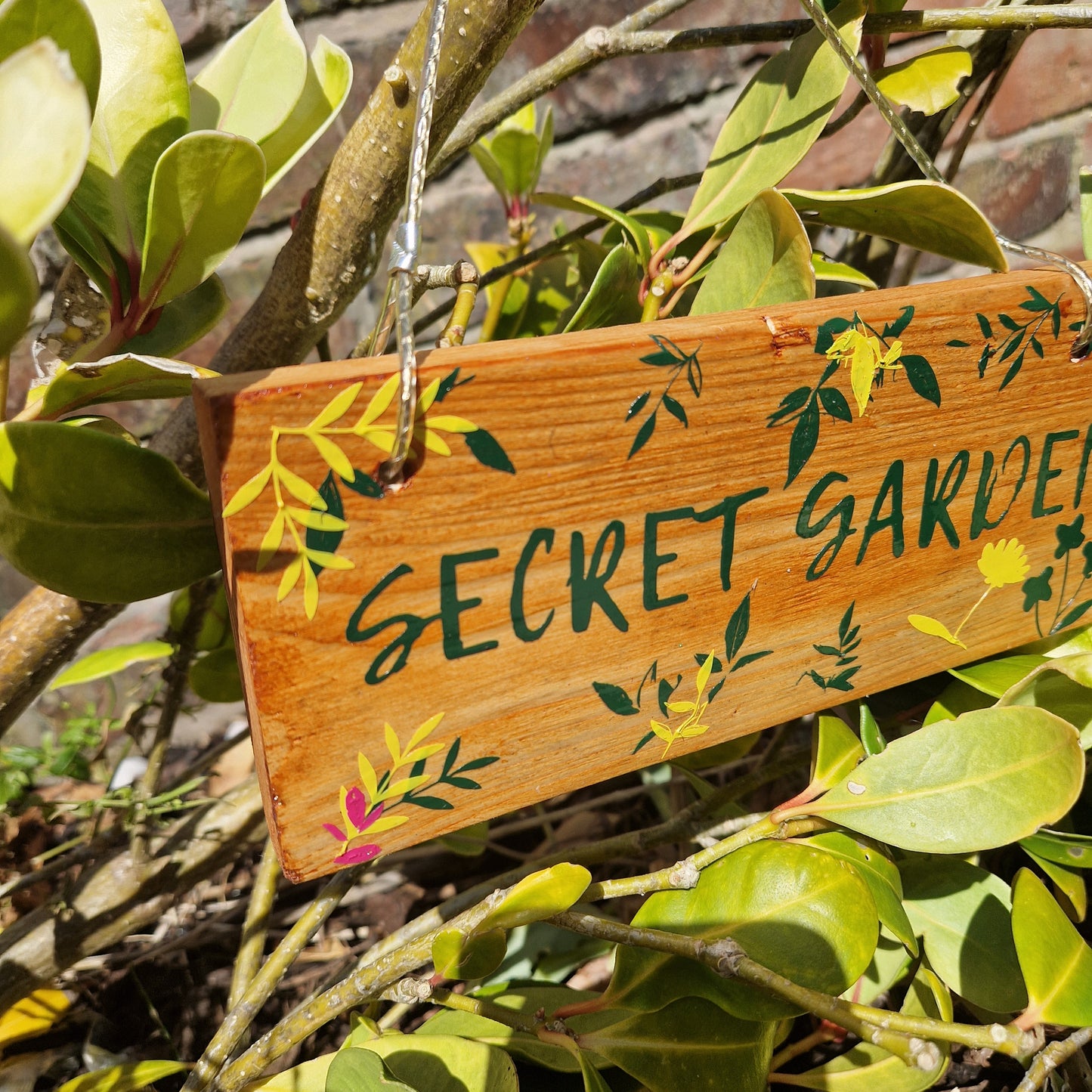 gifts for gardeners uk secret garden sign